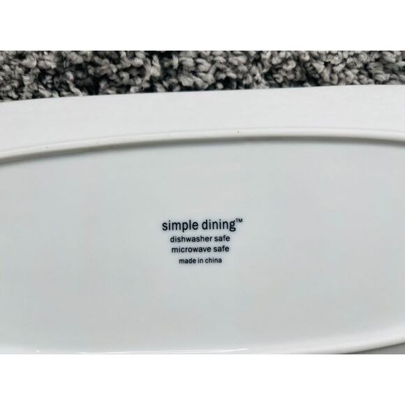 Simple Dining Ceramic White Concaved Rectangle Platter Serving Plate 14"X6" - Picture 4 of 9
